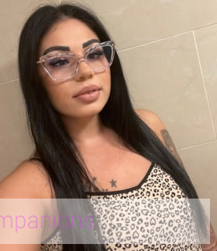 *Melissa Brunette 24hr Companions Escorts