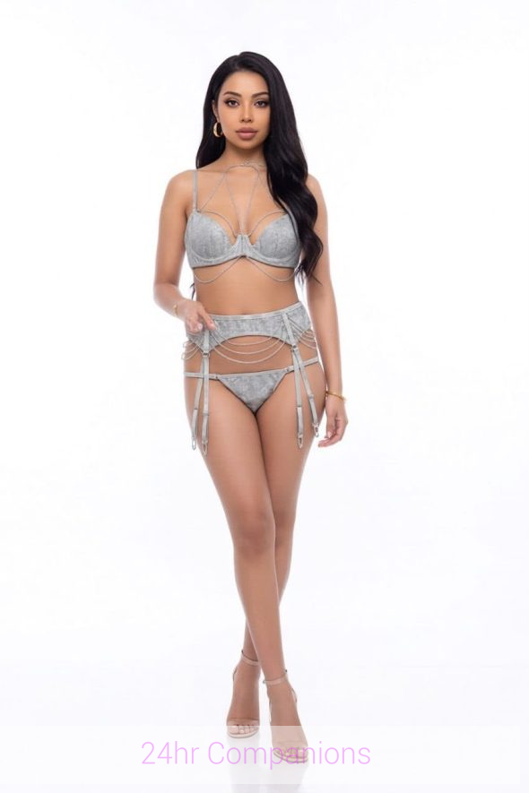 London Priti Brunette 24hr Companions Escorts